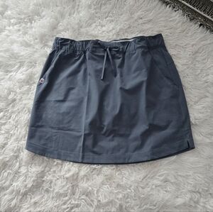 Stio Women's Vallis Skirt. COLOR -Stormy Weather. Size 8. New.Active comfort